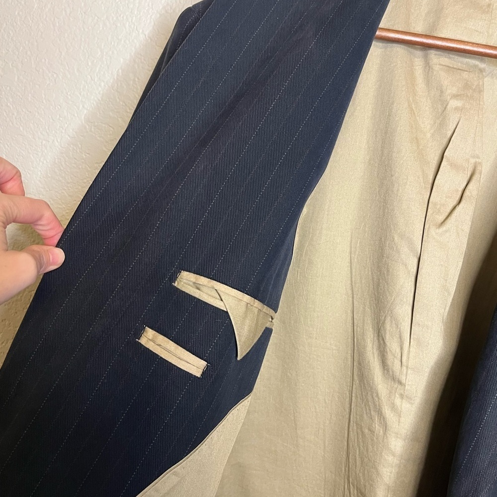 Banana Republic Classic Dark Navy Pinstripe Men's Blazer Size 48L RN 54023 - Picture 10 of 16
